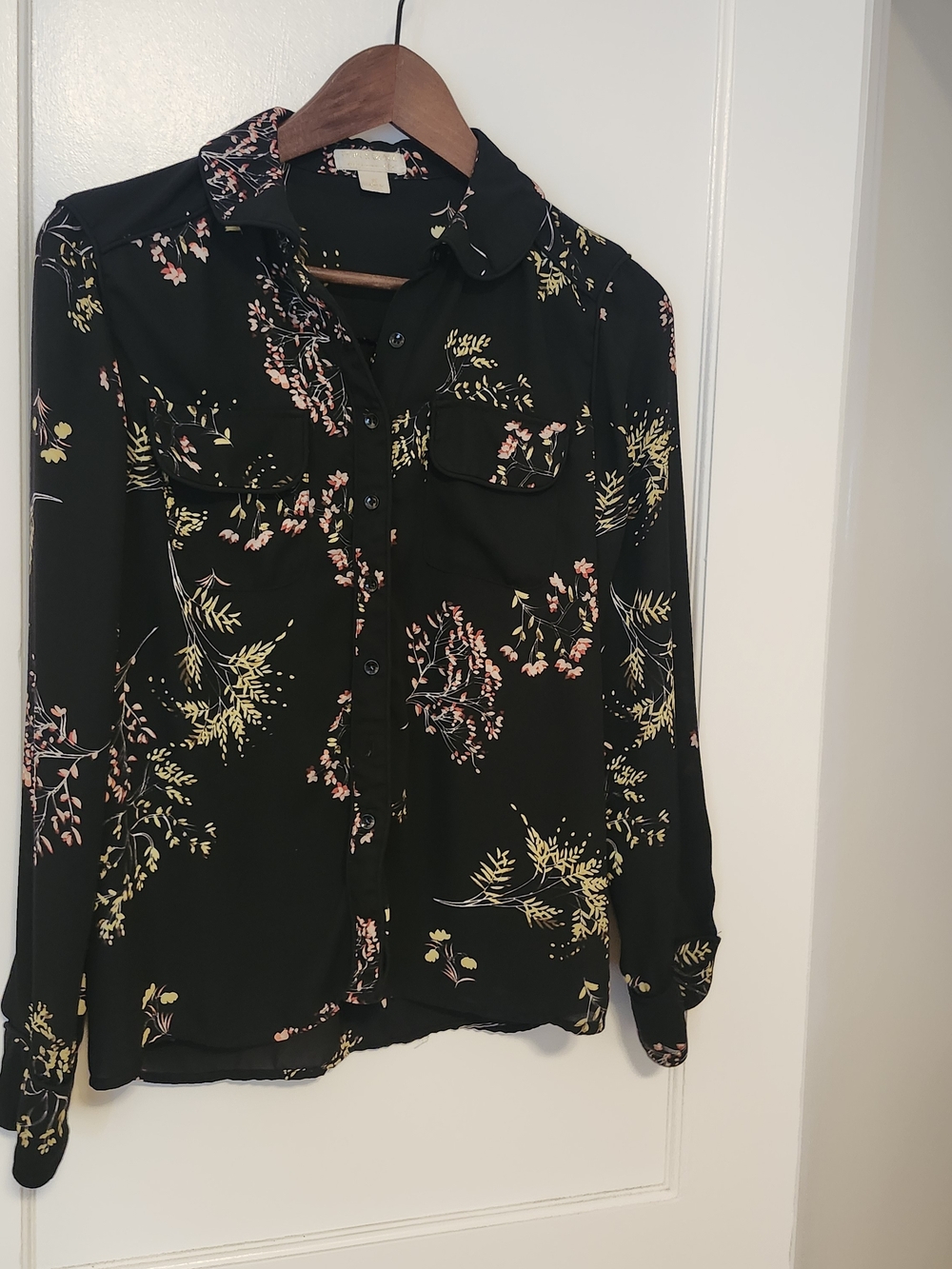 Women's Black Floral Button-Up Blouse